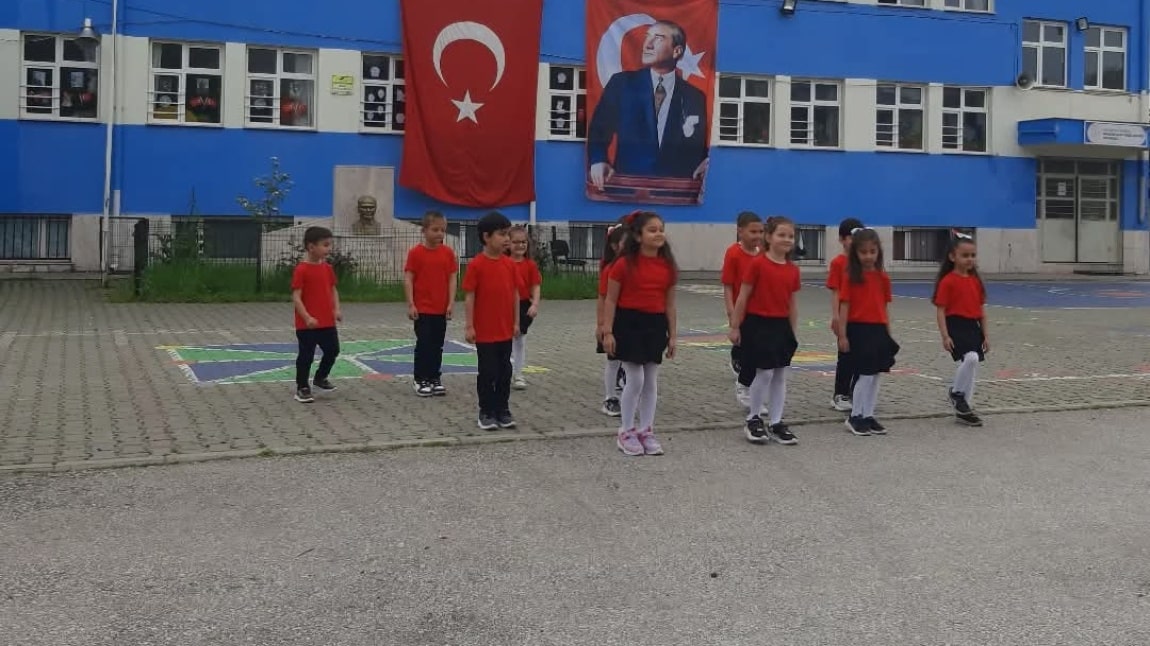 23 Nisan Ulusal Egemenlik ve Çocuk Bayramımız Kutlu Olsun! 